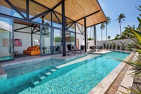 22m Oxygen Pool Villa Sunset Garden 9