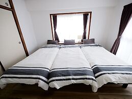 Living CUBE Beppu Station Annex