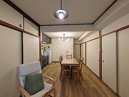 Living CUBE Beppu Station Annex