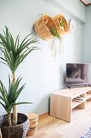 Living CUBE Beppu Station Annex