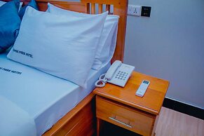 GOMBE  PARK HOTEL