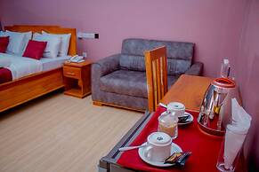 GOMBE  PARK HOTEL