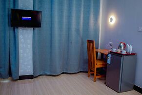 GOMBE  PARK HOTEL