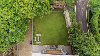 Alaya Stays 3-BHK with Pool near Khandala Hills - Imperial Serenia