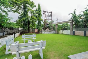 Alaya Stays 3-BHK with Pool near Khandala Hills - Imperial Serenia