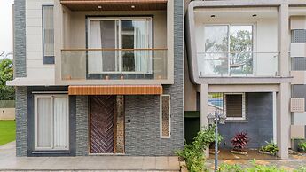 Alaya Stays 3-BHK with Pool near Khandala Hills - Imperial Serenia