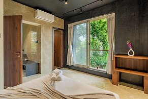 Alaya Stays 3-BHK with Pool near Khandala Hills - Imperial Serenia