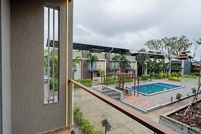Alaya Stays 3-BHK with Pool near Khandala Hills - Imperial Serenia