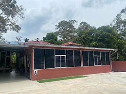 Capital O 91126 The Raga Chalet