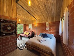 Green Bamboo Lodge