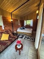Green Bamboo Lodge