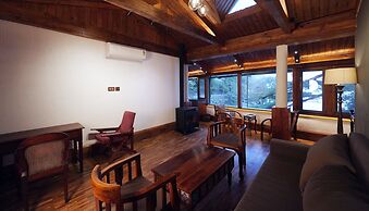 Aasmaani Cottage