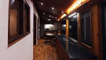 Aasmaani Cottage