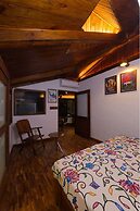 Aasmaani Cottage