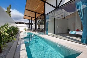 New 19m Eco Pool Villa Sunset Garden 10