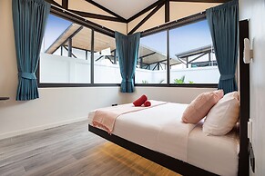 New 19m Eco Pool Villa Sunset Garden 10