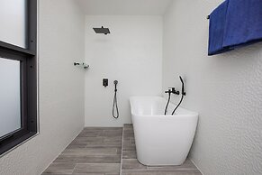 New 19m Eco Pool Villa Sunset Garden 10