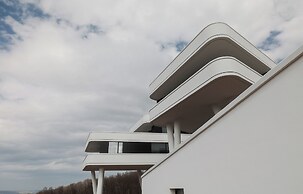 Elania Resort & Spa