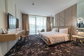 Elania Resort & Spa