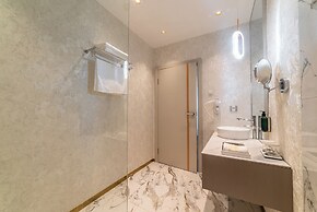 Elania Resort & Spa