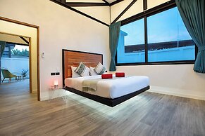 17m Oxygen Pool Villa Sunset Garden 11