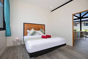 17m Oxygen Pool Villa Sunset Garden 11