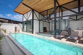 17m Oxygen Pool Villa Sunset Garden 11