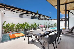 17m Oxygen Pool Villa Sunset Garden 11