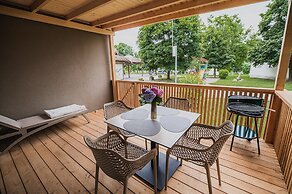 Lake Serenity Premium Mobile Homes With Thermal Riviera Tickets