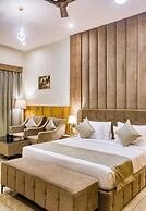 Corbett Elegant Retreat