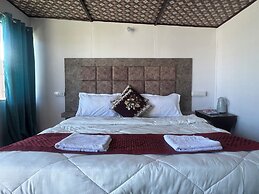 Crane Valley Cottage