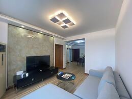 Tyms 2BR Apt WeiningRD Near CESIS Line2