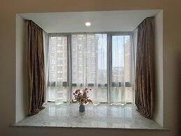 Tyms 2BR Apt WeiningRD Near CESIS Line2