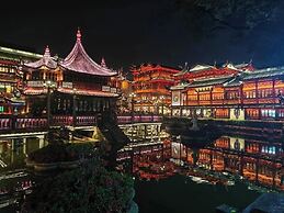 Tyms 2BR Apt WeiningRD Near CESIS Line2