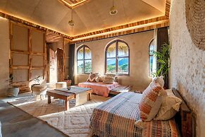 Sunanda by 1810AD - An Organic Retreat