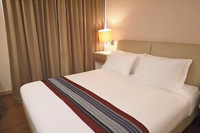 Icon Narindra Suites Hotel