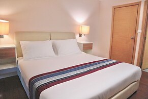 Icon Narindra Suites Hotel