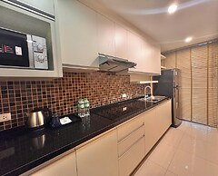 Icon Narindra Suites Hotel