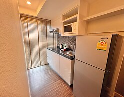 Icon Narindra Suites Hotel