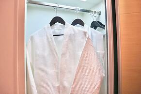 Icon Narindra Suites Hotel