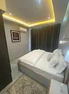 Home Xperience Luxury Apartments