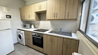 Seaside Larnaca Makenzie- 50m to Beach