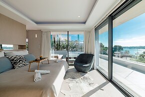 South Blue Luxury Penthouse