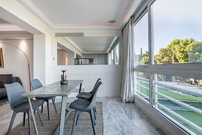 South Blue Luxury Apartment in Vouliagmeni