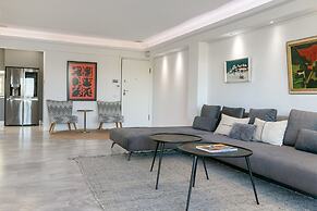 South Blue Luxury Apartment in Vouliagmeni