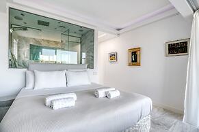 South Blue Luxury Apartment in Vouliagmeni