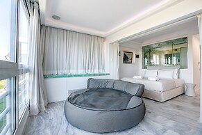 South Blue Luxury Apartment in Vouliagmeni
