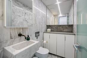 South Blue Luxury Apartment in Vouliagmeni