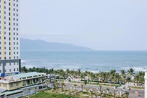 Amis Hotel&Apartment-50m to My Khe Beach