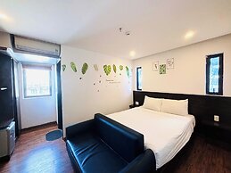 Amis Hotel&Apartment-50m to My Khe Beach